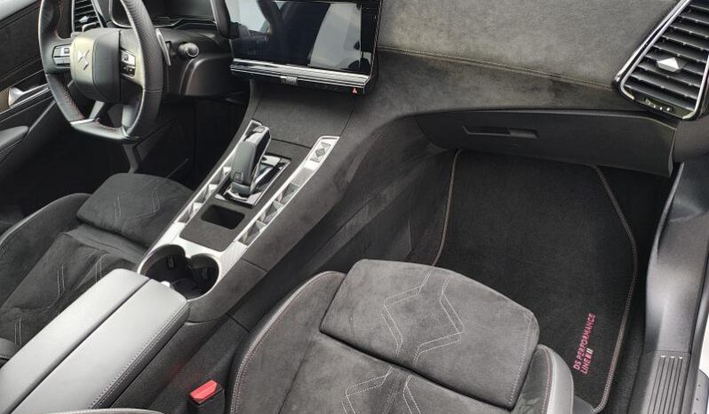 DS Automobiles DS 7 Crossback Performance Line / EAT8 complet