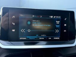 Peugeot 208 Style / GPS / Carplay complet
