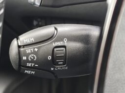 Peugeot 2008 Allure / MHEV / E-DSC6 complet