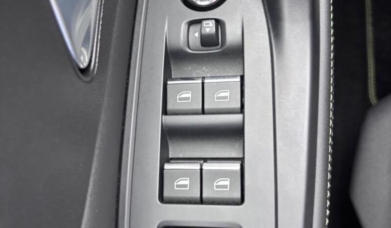 Peugeot 308 GT / EAT8 / Toit ouvrant complet