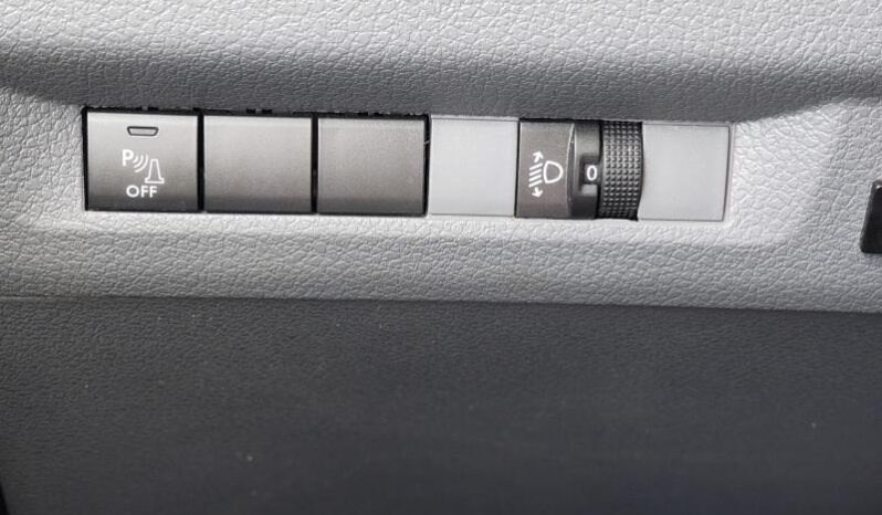 Peugeot Expert Standard Premium / 2.0 BlueHDI complet