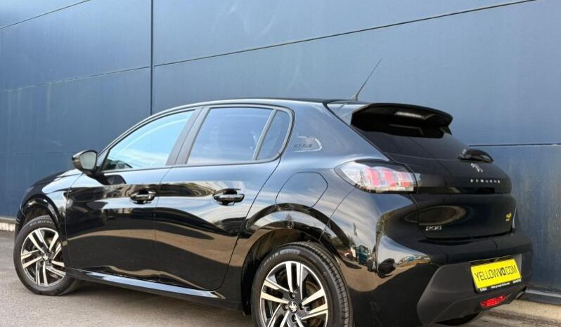 Peugeot 208 Style / GPS / Carplay complet