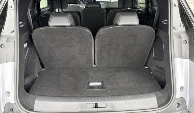 Peugeot 5008 GT complet