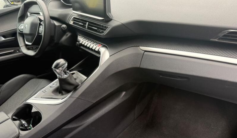 Peugeot 5008 Allure Pack / 7 Places complet