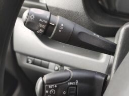 Peugeot Expert Standard Premium / 2.0 BlueHDI complet