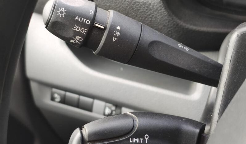 Peugeot Expert Standard Premium / 2.0 BlueHDI complet