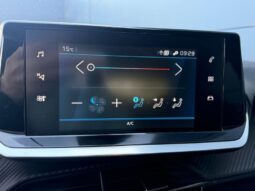 Peugeot 208 Style / GPS / Carplay complet