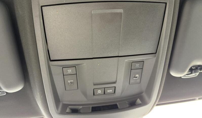 Peugeot 5008 GT complet