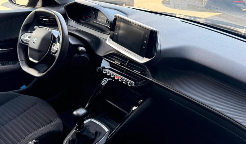 Peugeot 208 Style / GPS / Carplay complet