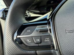 Peugeot 308 GT / EAT8 / Carplay complet