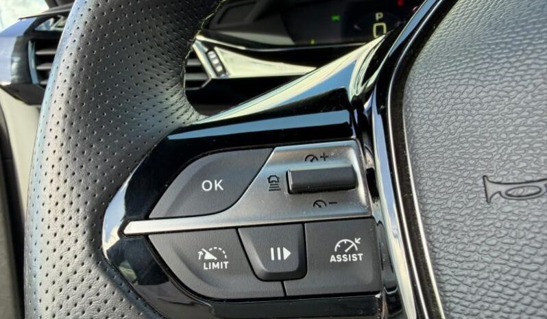 Peugeot 308 GT / EAT8 / Carplay complet