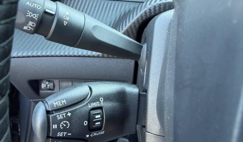 Peugeot 208 Allure complet