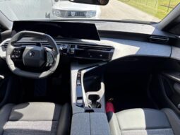 Peugeot 5008 ALLURE / Hybride 145 CH complet