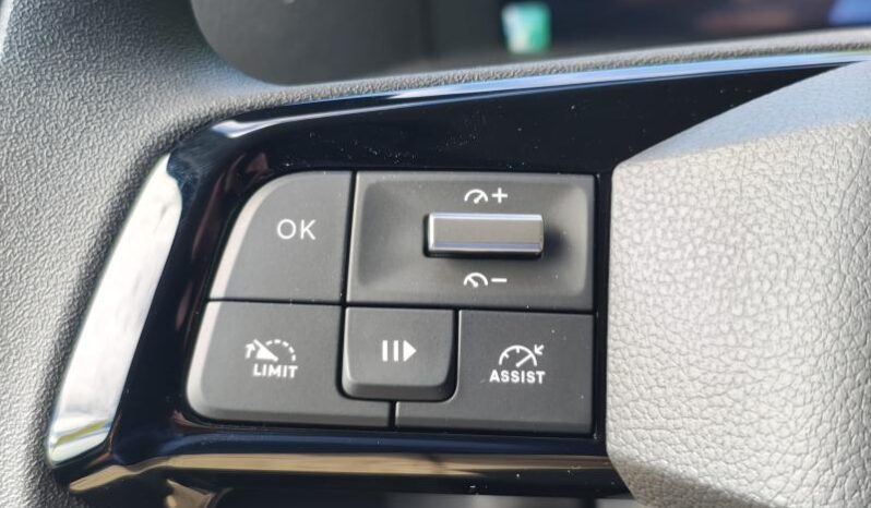 Peugeot Expert Taille M / Dispo 08/2026 complet