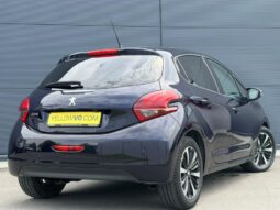 Peugeot 208 Tech Editio  / EAT6 / 110ch complet