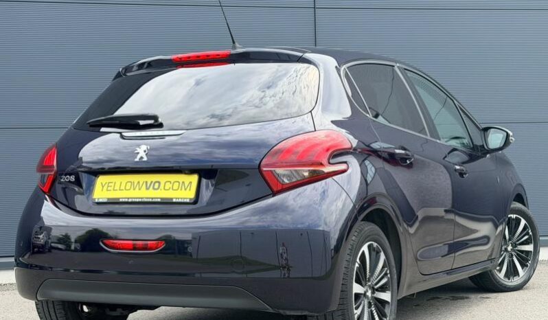 Peugeot 208 Tech Editio  / EAT6 / 110ch complet