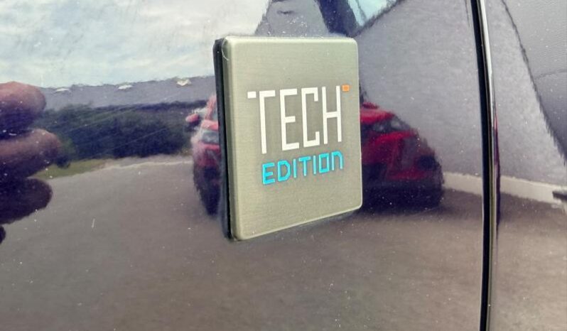 Peugeot 208 Tech Editio  / EAT6 / 110ch complet