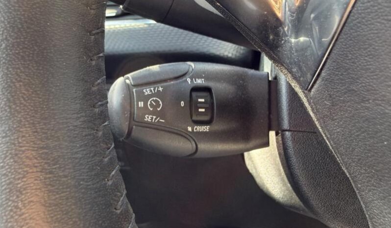 Peugeot 208 Style / 82ch complet