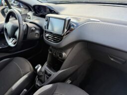 Peugeot 208 Style / 82ch complet