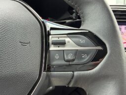Peugeot 408 Allure / Jantes 17 / EAT8 complet