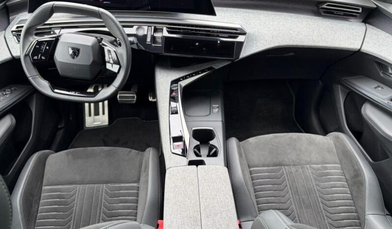 Peugeot 5008 GT complet