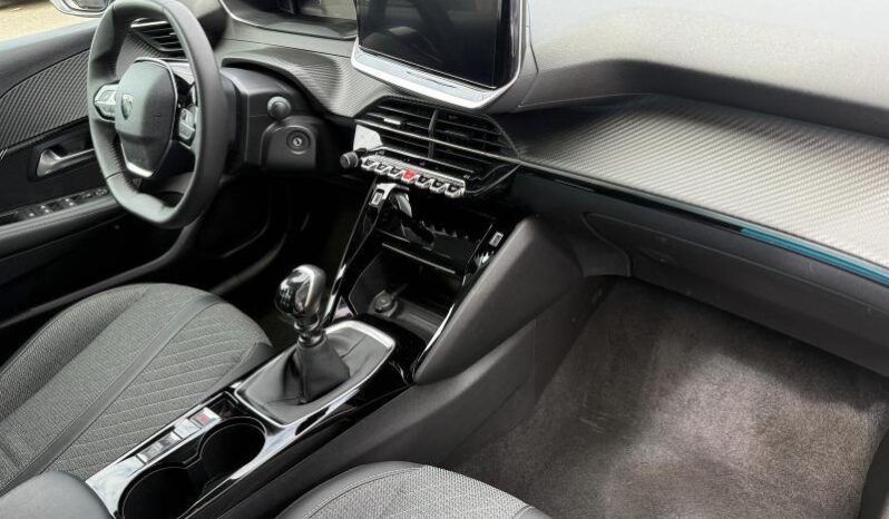 Peugeot 208 Allure / GPS / Caméra complet