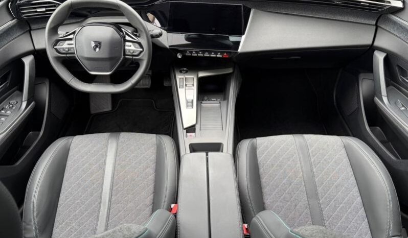 Peugeot 408 Allure / Jantes 17 / EAT8 complet