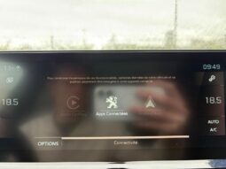 Peugeot 3008 GT / EAT8 / Toit ouvrant complet