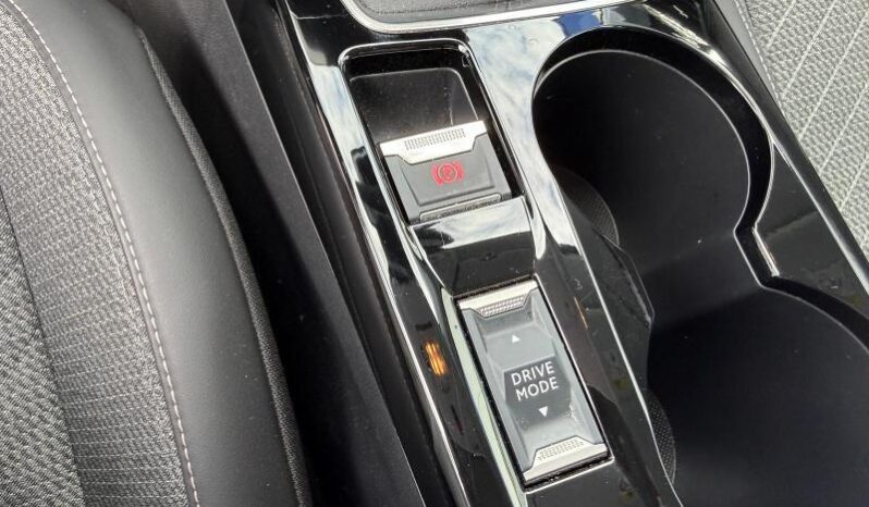 Peugeot 208 Allure / GPS / Caméra complet