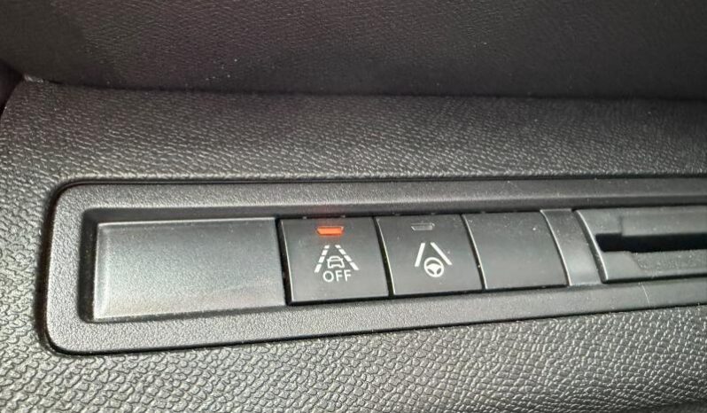 Peugeot 3008 GT / EAT8 / Toit ouvrant complet