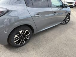 Peugeot 208 Allure / GPS / Caméra complet