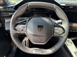 Peugeot 308 GT / EAT8 / Carplay complet