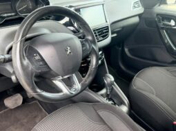 Peugeot 208 Tech Editio  / EAT6 / 110ch complet
