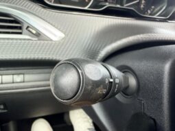 Peugeot 208 Tech Editio  / EAT6 / 110ch complet