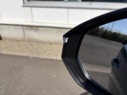 Peugeot 5008 Allure / Hybrid / E-DSC6 complet