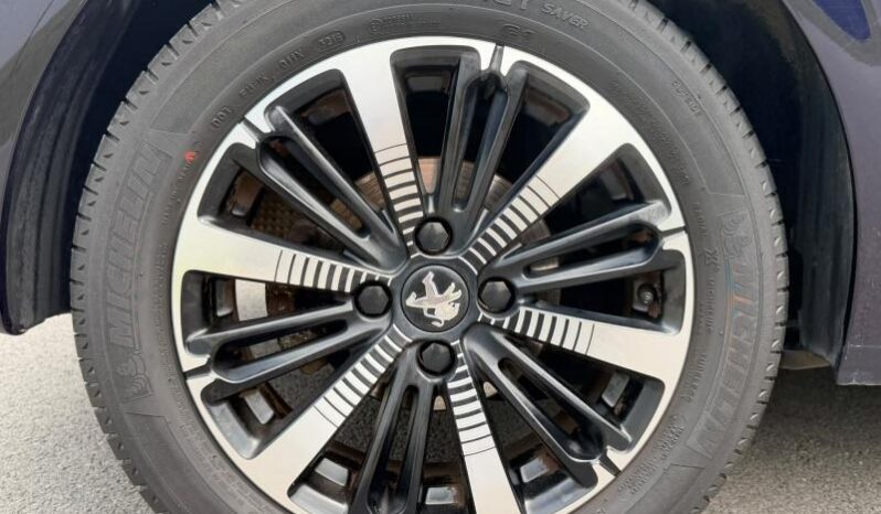 Peugeot 208 Tech Editio  / EAT6 / 110ch complet