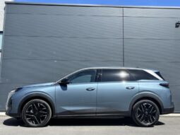 Peugeot 5008 ALLURE / Hybride 145 CH complet