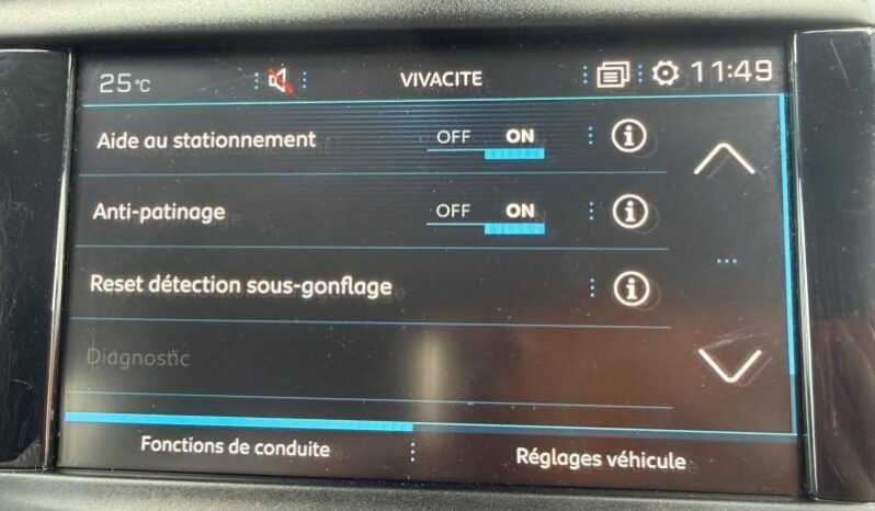 Peugeot 208 Tech Editio  / EAT6 / 110ch complet
