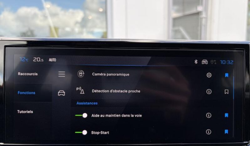 Peugeot 208 Allure Hybrid complet