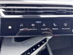 Peugeot 3008 E-3008 ALLURE BUSINESS / 213 ch complet