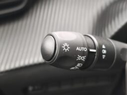 Peugeot 2008 Allure / Dispo 08/2026 complet