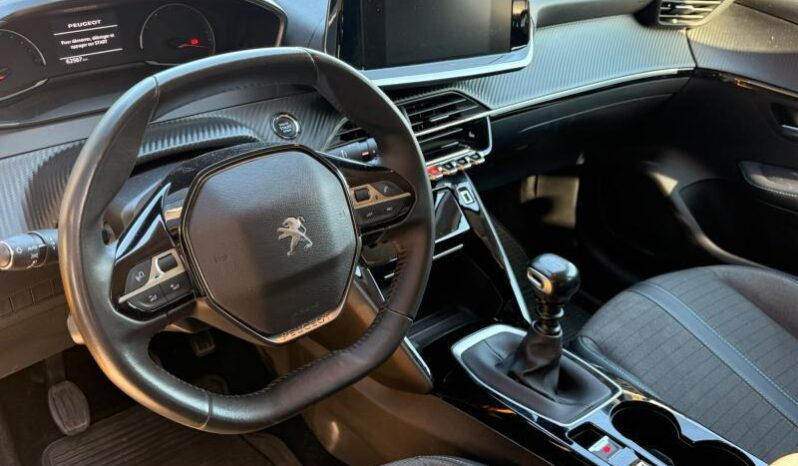 Peugeot 208 Allure / Caméra / GPS complet