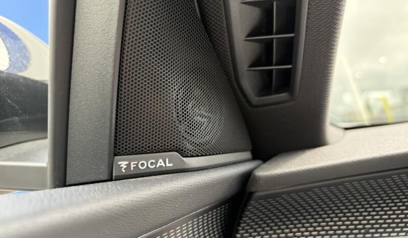 Peugeot 3008 GT Exclusive / Dual Motor AWD 325 ch complet