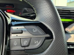 Peugeot 308 GT / EAT8 / Carplay complet