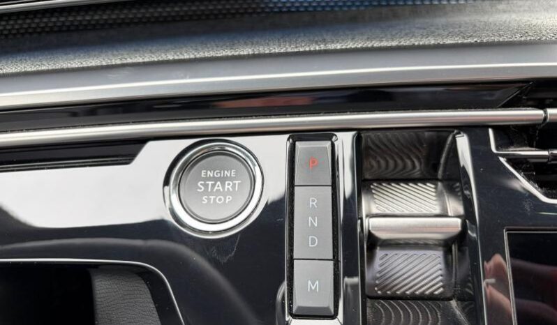 Peugeot 5008 GT complet