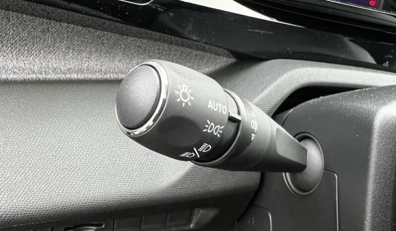 Peugeot 308 SW Allure / EAT8 / SW complet