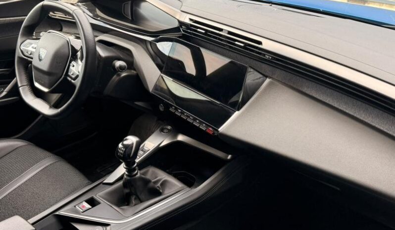 Peugeot 308 Allure / 1.5 BlueHDi / Carplay complet