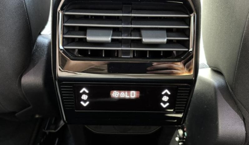 Peugeot 5008 ALLURE / Hybride 145 CH complet