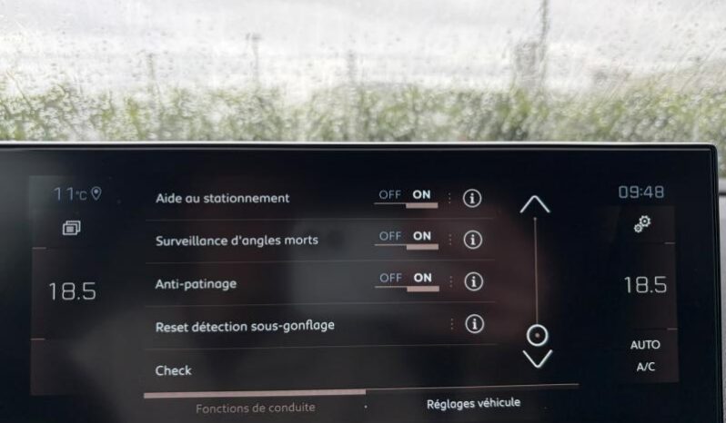 Peugeot 3008 GT / EAT8 / Toit ouvrant complet