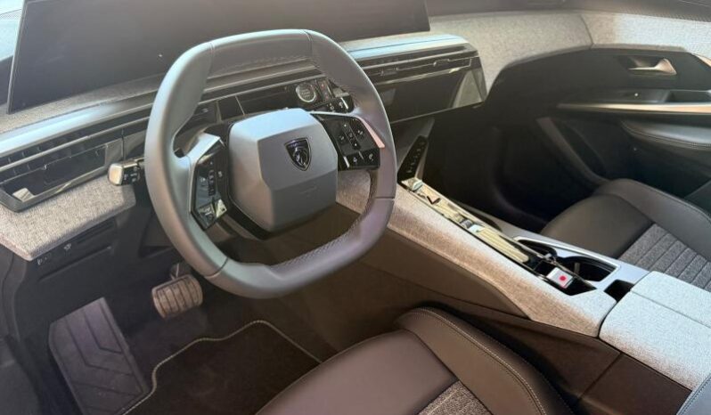 Peugeot 5008 ALLURE / Dispo 09/2026 complet